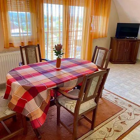 Savelij Appartamento Hévíz