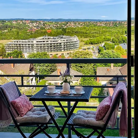 Savelij Appartement Hévíz
